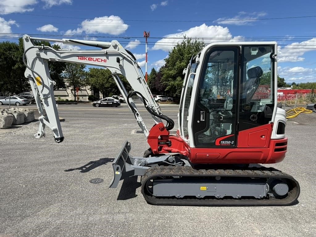 Photo of a 2026 Takeuchi TB250-2
