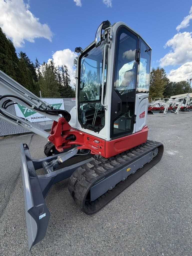 2026 Takeuchi TB350R