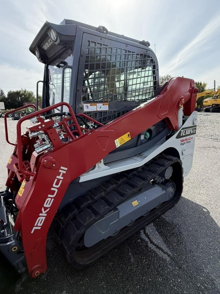 2026 Takeuchi TL10V2