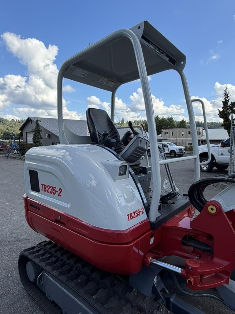 2026 Takeuchi TB235-2