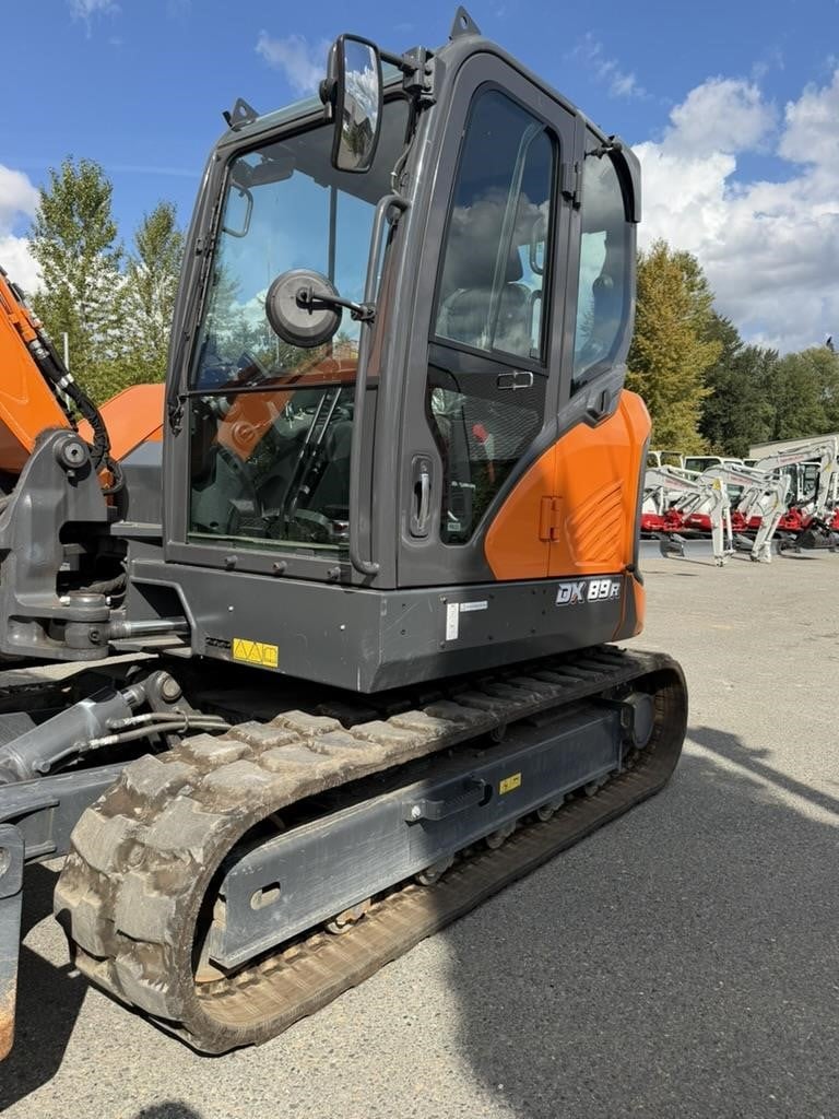 2025 Develon DX89R-7