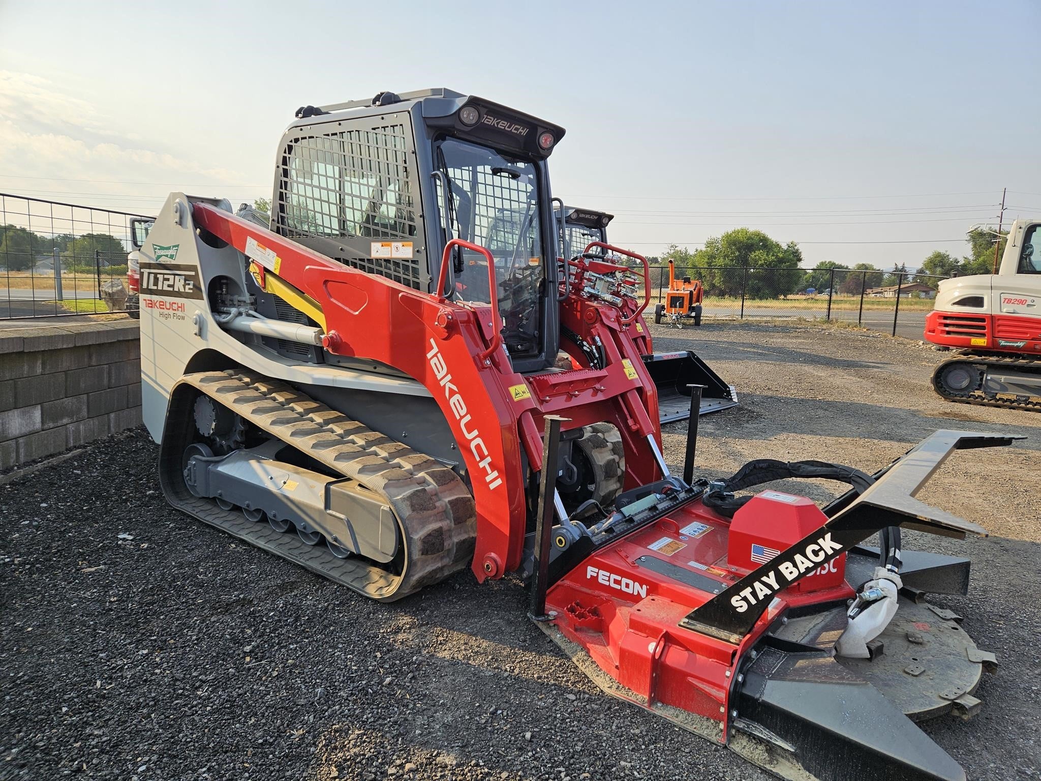 2026 Takeuchi TL12R2