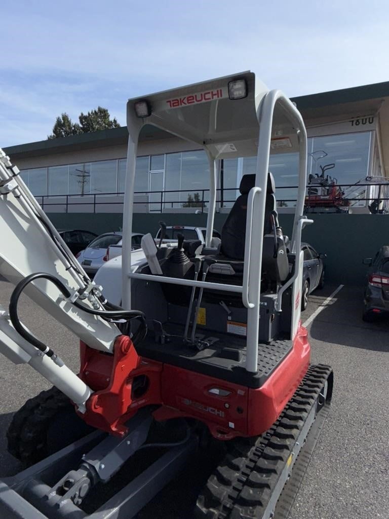 2025 Takeuchi TB335R