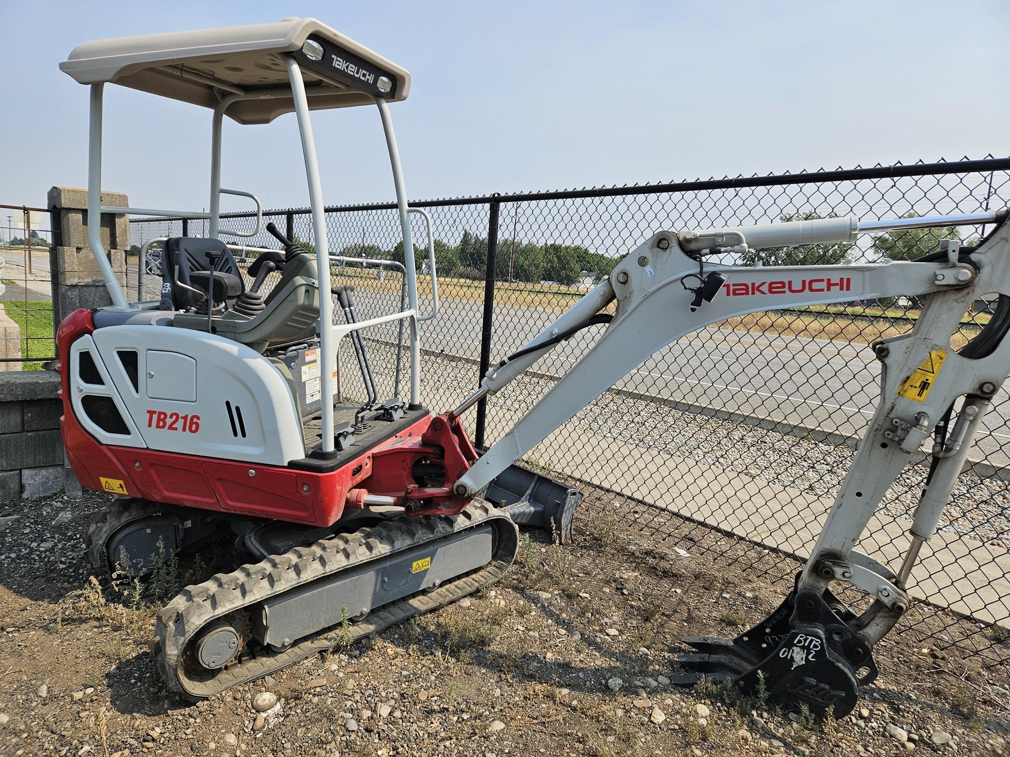 2026 Takeuchi TB216