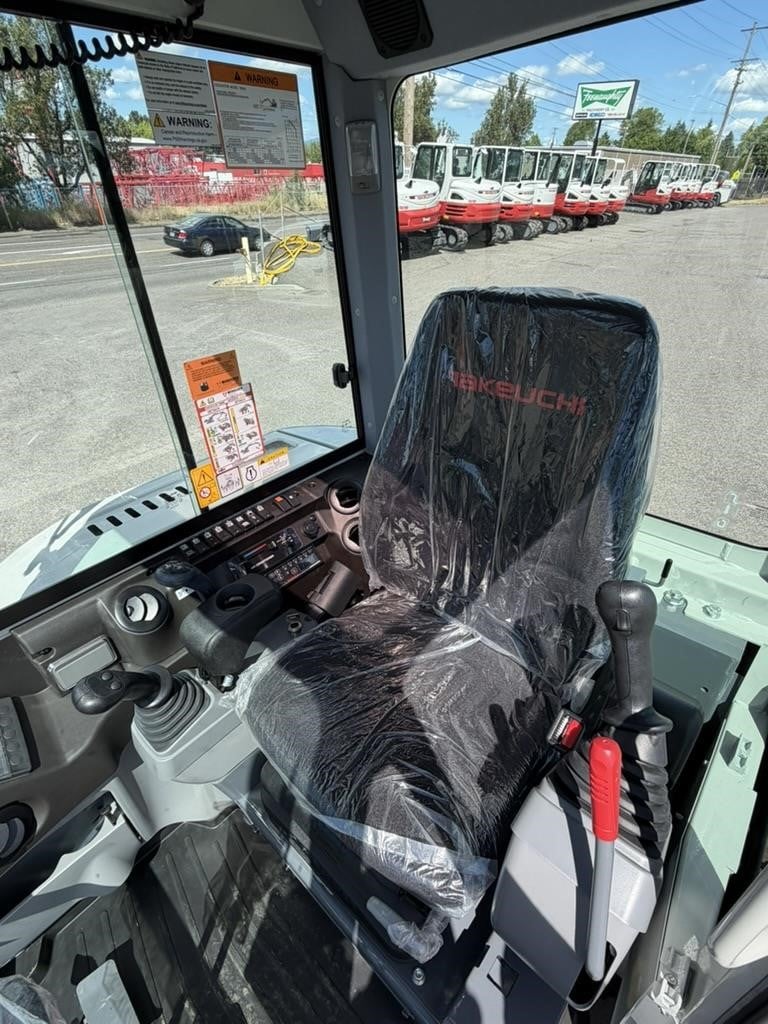 2026 Takeuchi TB240