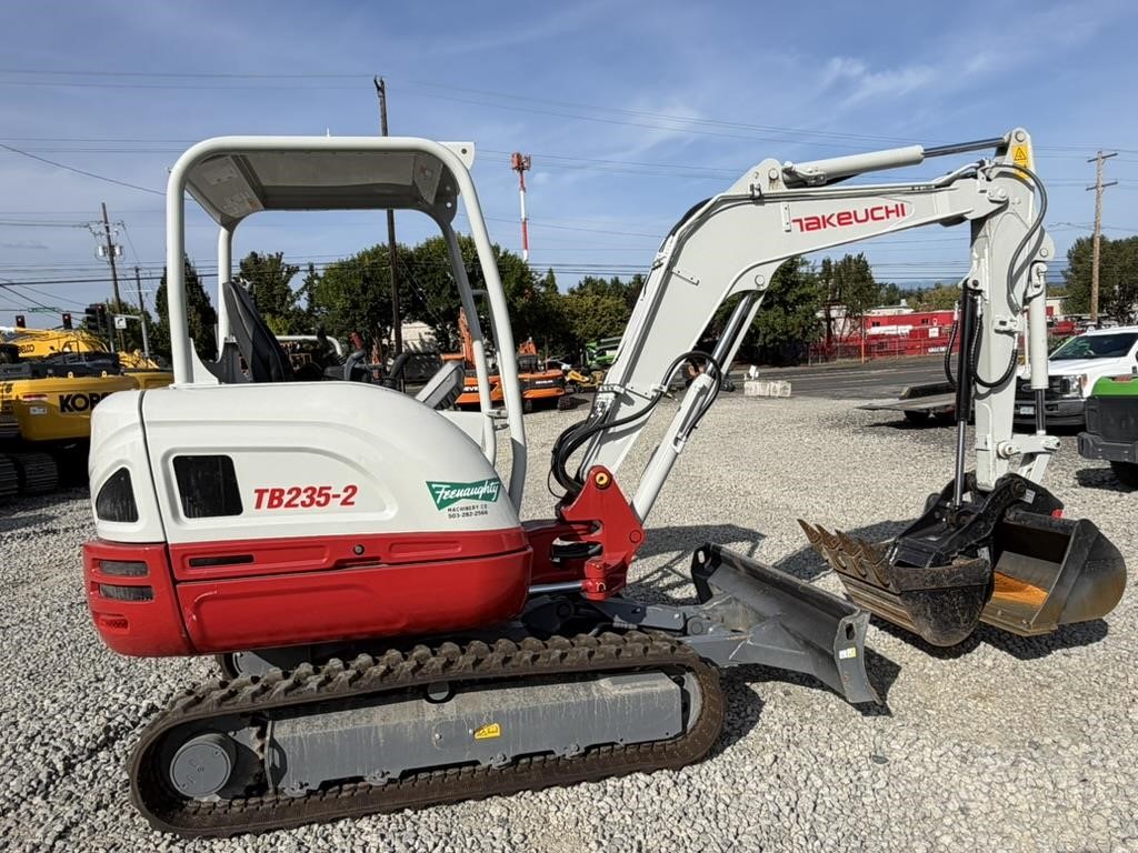 2026 Takeuchi TB235-2