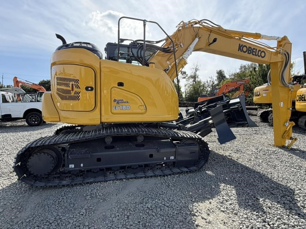 2026 Kobelco ED160-7 BLADERUNNER