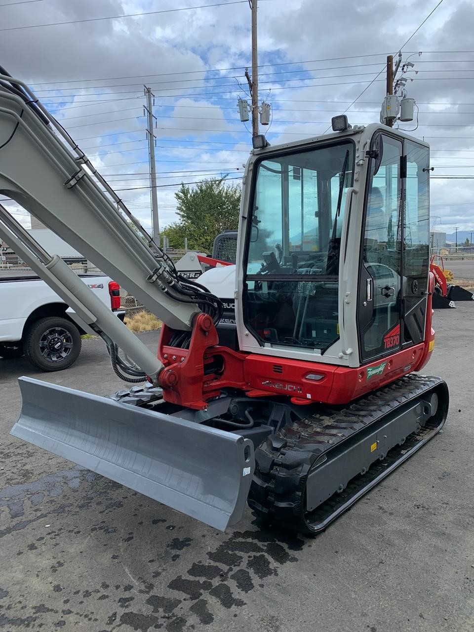2024 Takeuchi TB370
