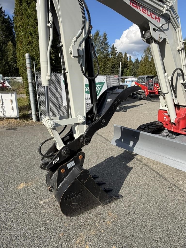 2025 Takeuchi TB350R