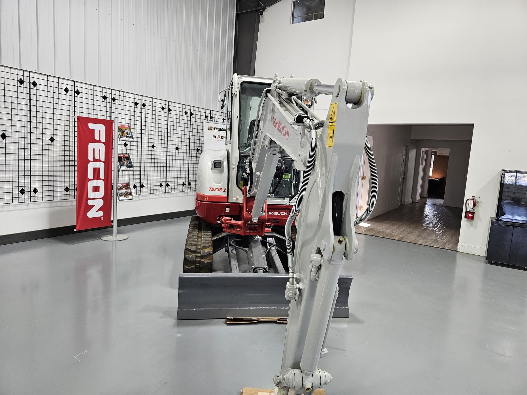 2026 Takeuchi TB235-2