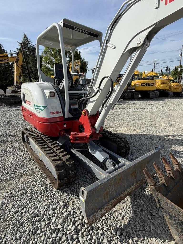 2026 Takeuchi TB235-2