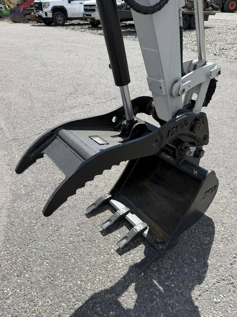 2026 Takeuchi TB240