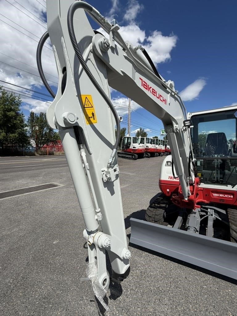 2026 Takeuchi TB240
