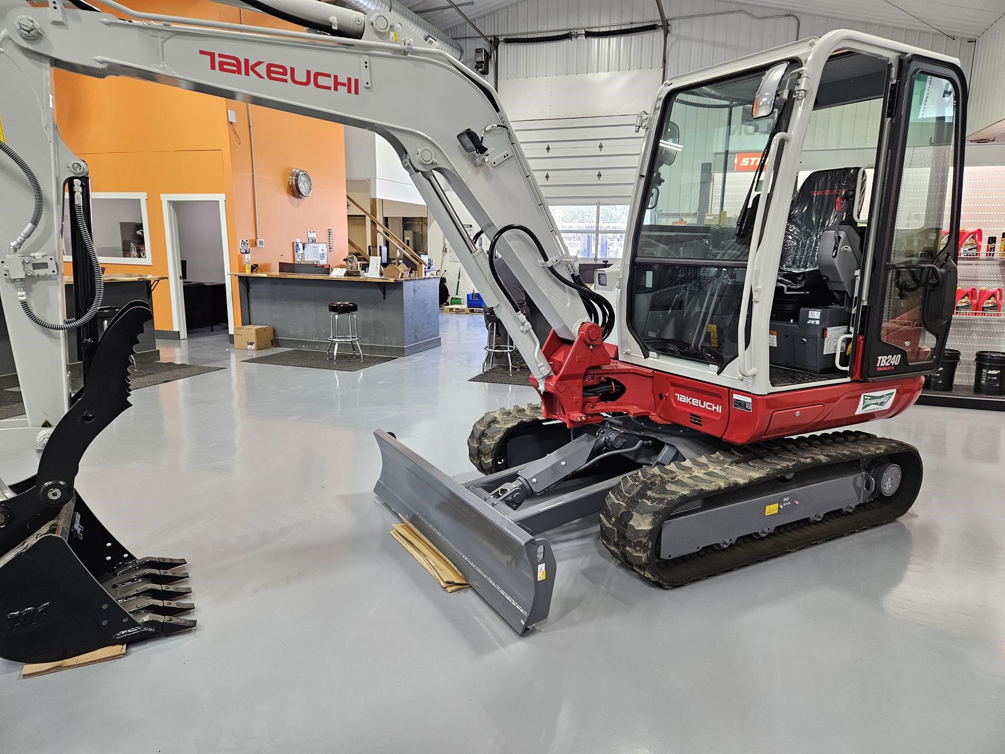2026 Takeuchi TB240