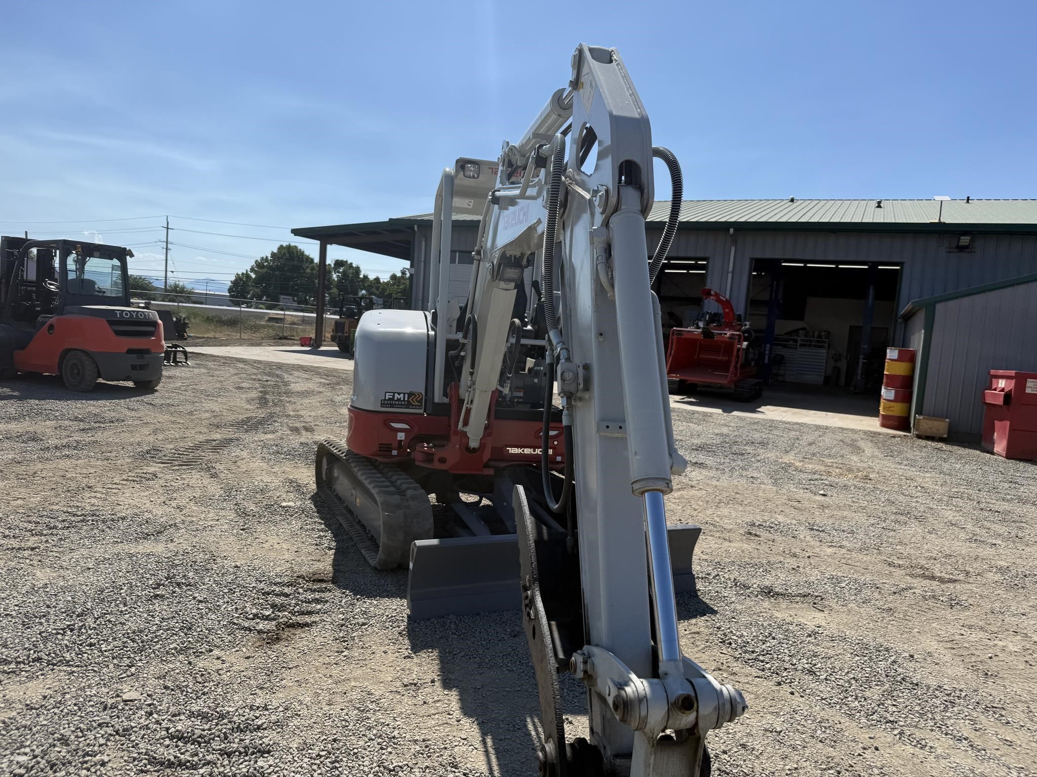 2023 Takeuchi TB335R