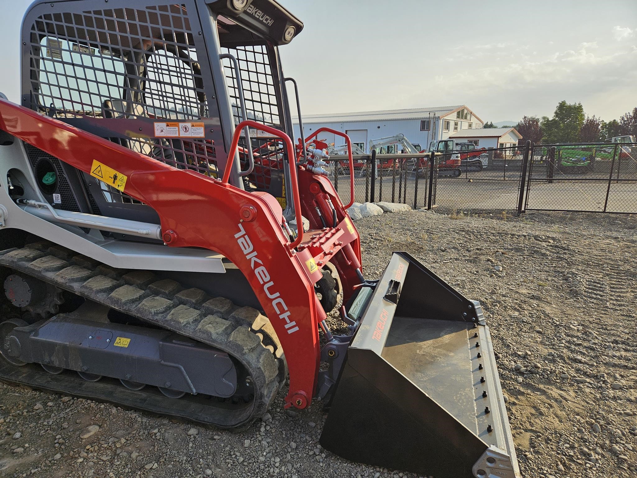 Photo of 2026 Takeuchi TL8R2