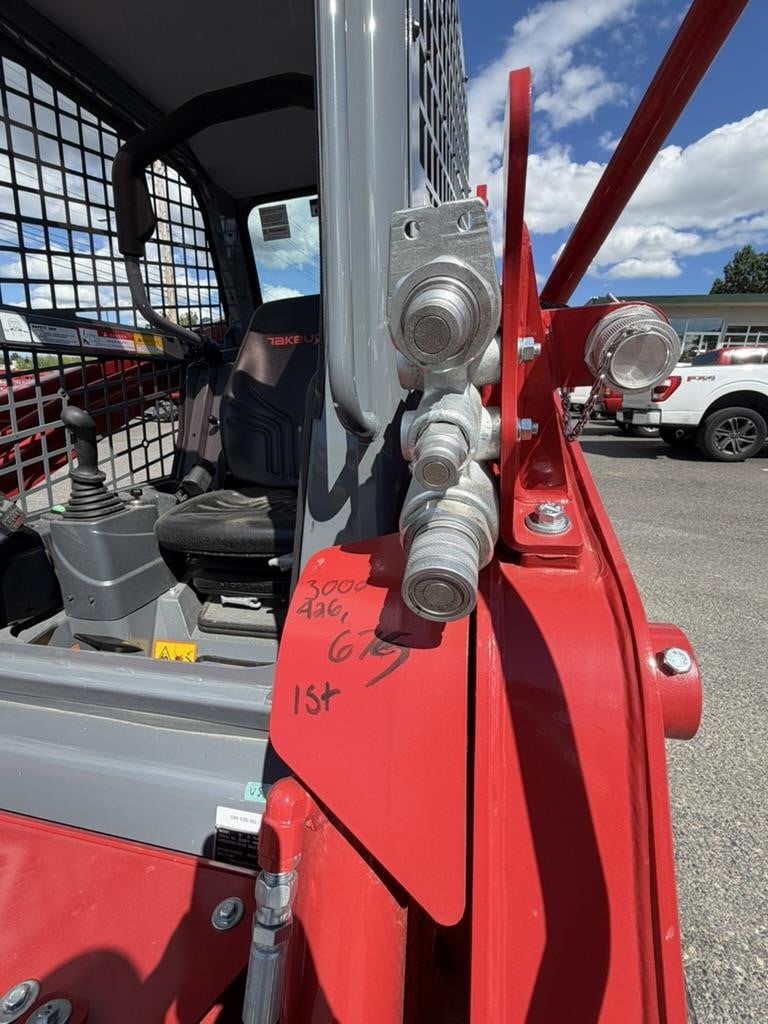 2025 Takeuchi TL8R2