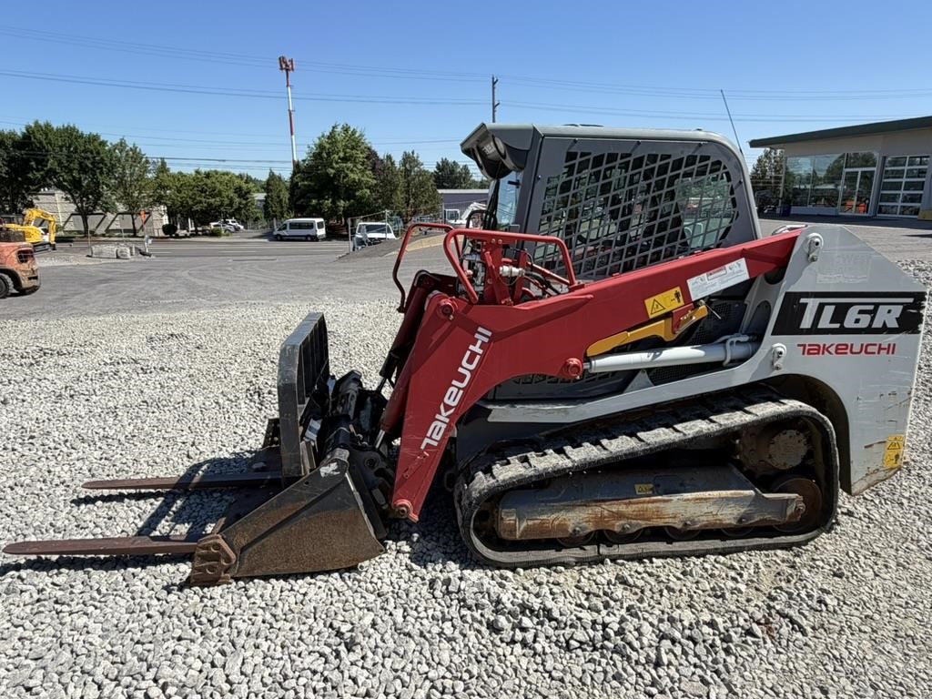 Photo of a 2019 Takeuchi TL6R