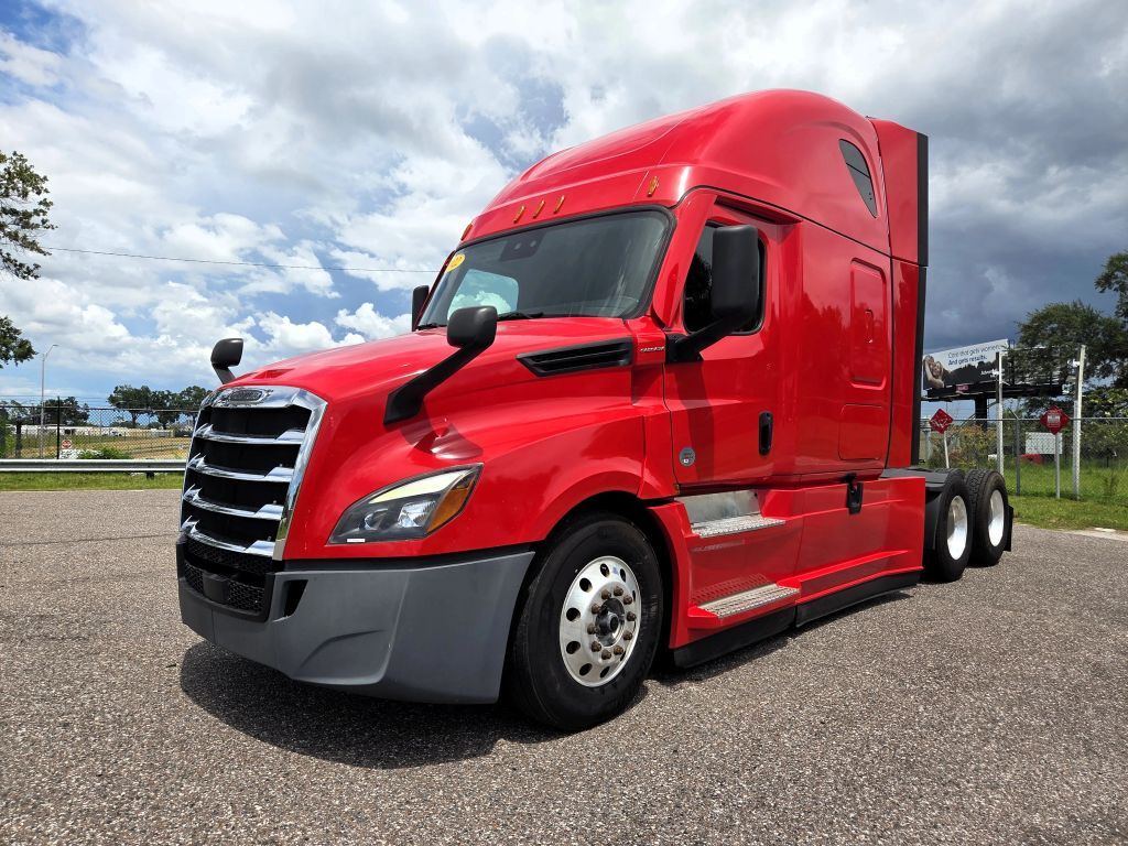 2022 Freightliner Cascadia 126