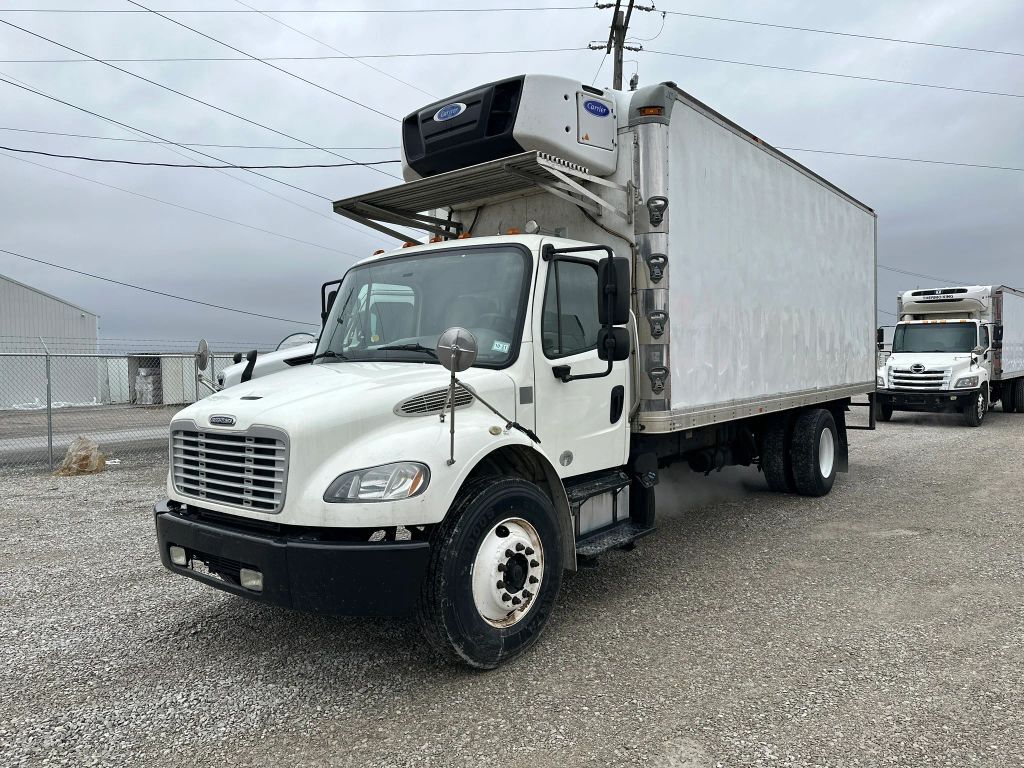 2015 Freightliner M2 106