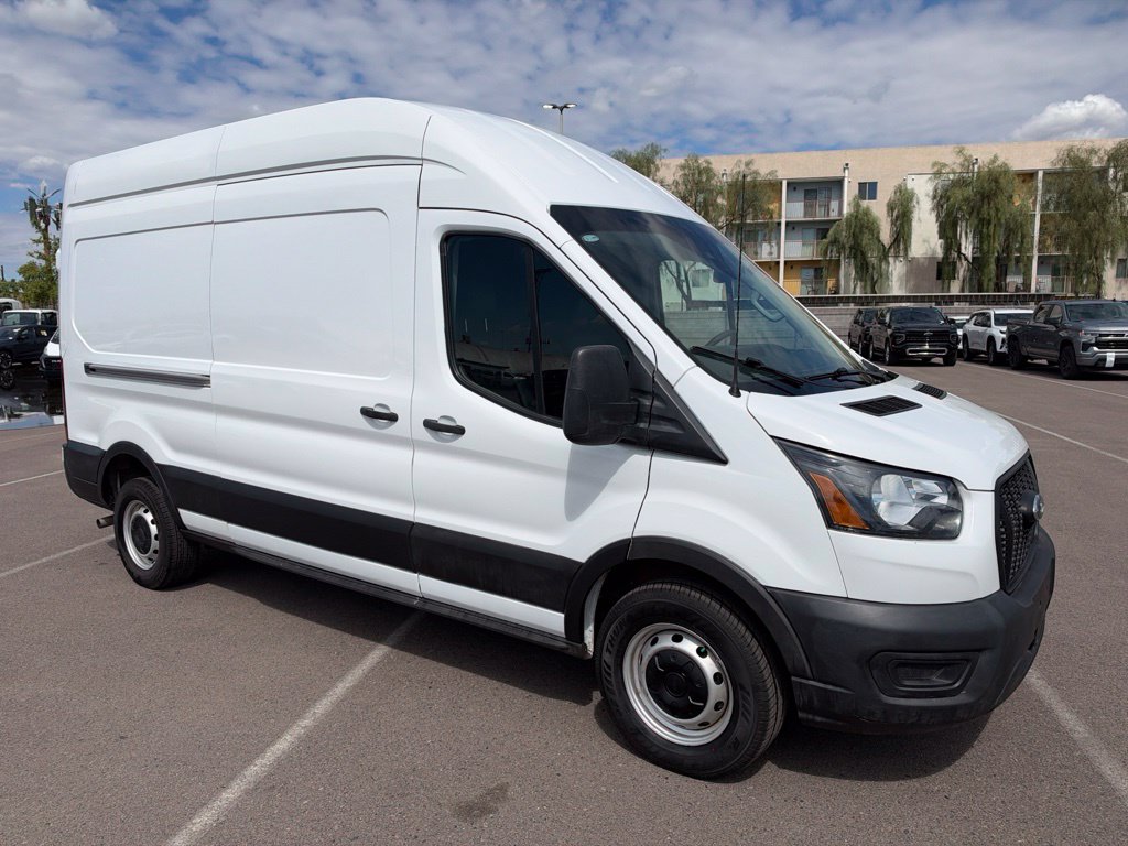 2023 Ford Transit-250