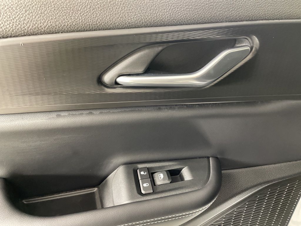 2025 Jeep Grand Cherokee Laredo - Photo 37