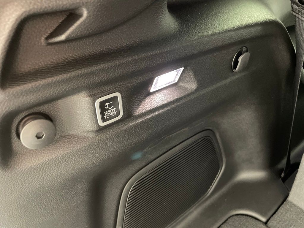 2025 Jeep Grand Cherokee L Limited - Photo 43