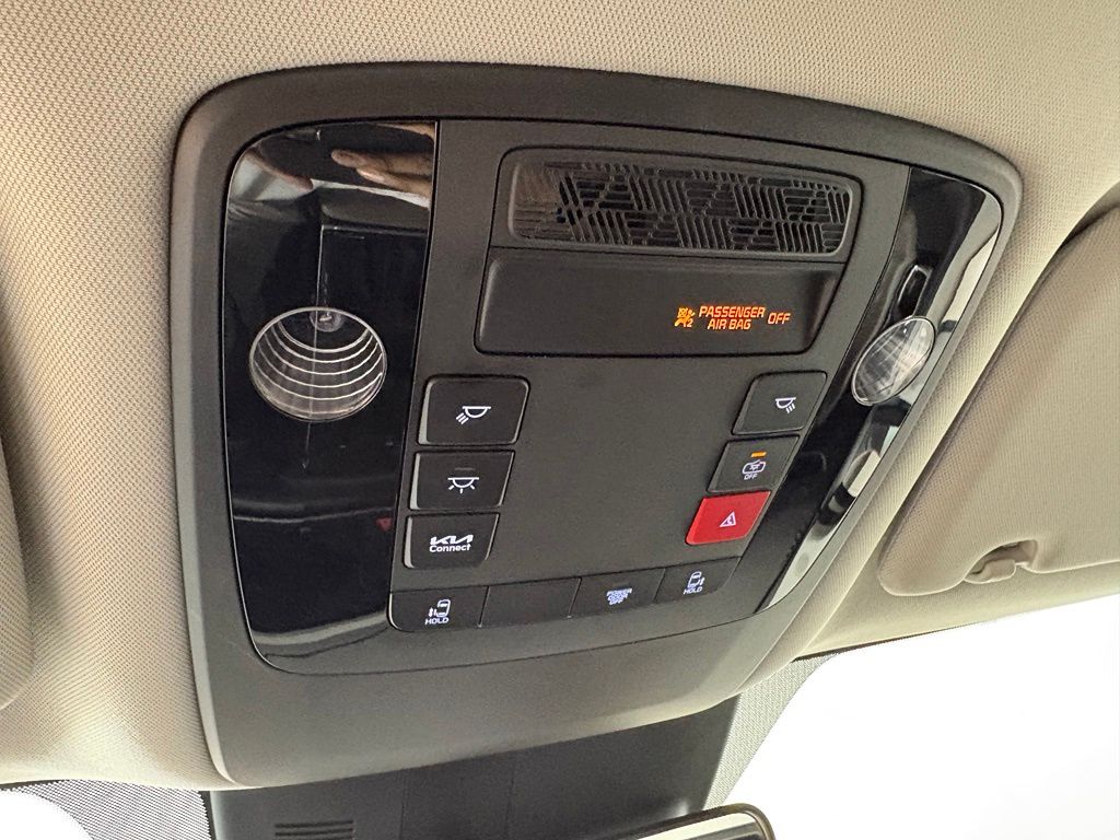 2025 Kia CARNIVAL