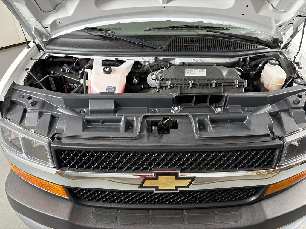 2024 Chevrolet EXPRESS 3500