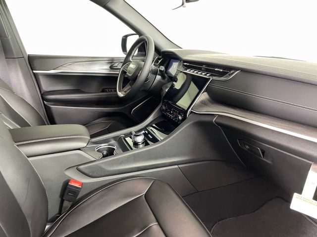 2025 Jeep Grand Cherokee L Limited - Photo 14