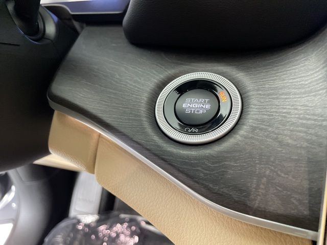 2025 Jeep Grand Cherokee L Limited - Photo 22