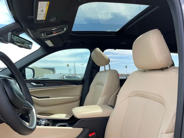 2025 Jeep Grand Cherokee L Limited - Photo 18