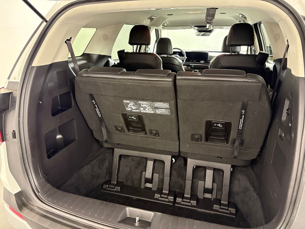 2025 Kia CARNIVAL