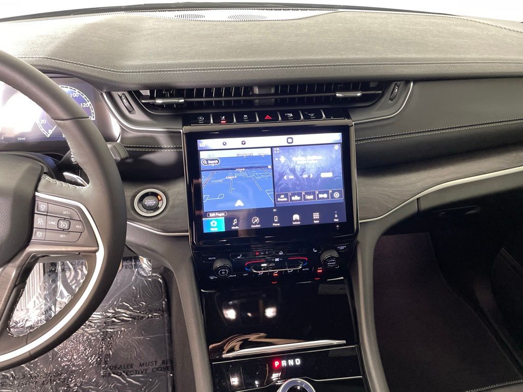 2025 Jeep Grand Cherokee L Limited - Photo 25