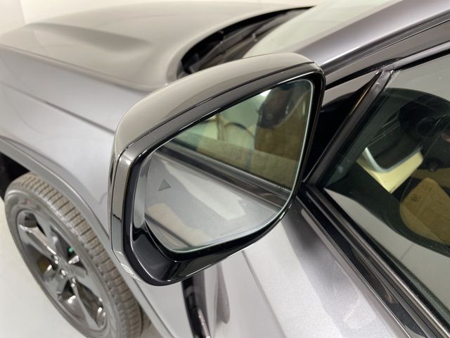 2025 Jeep Grand Cherokee L Limited - Photo 13