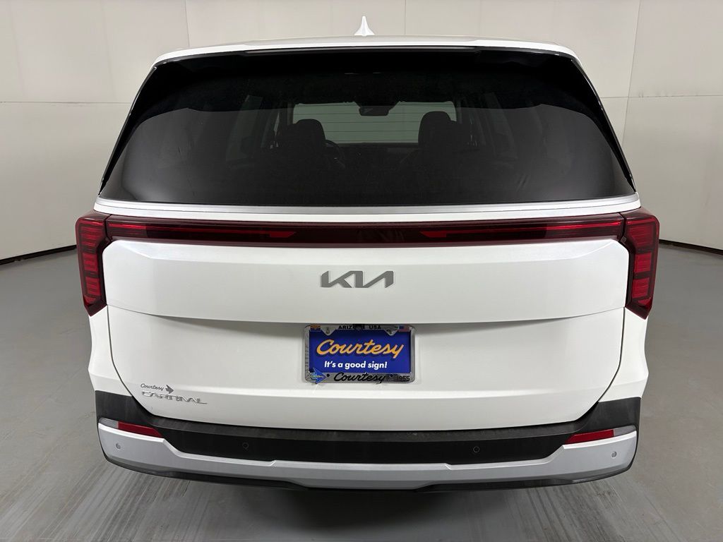 2025 Kia CARNIVAL