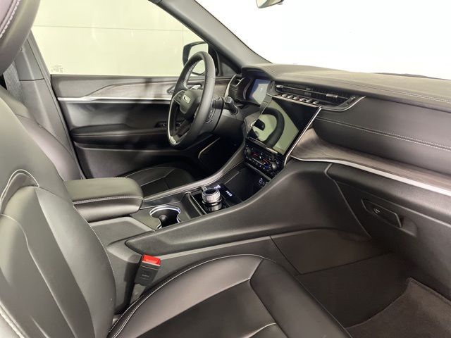 2025 Jeep Grand Cherokee L Limited - Photo 14