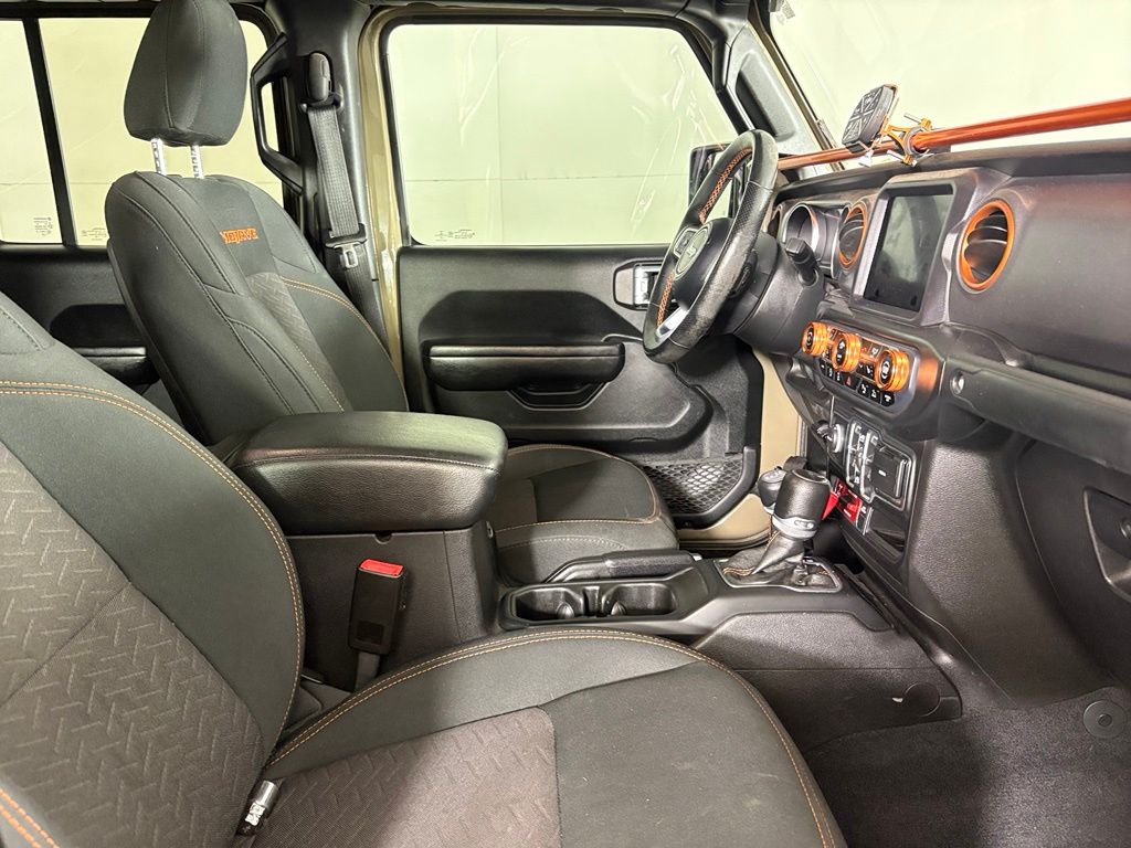 2020 Jeep GLADIATOR