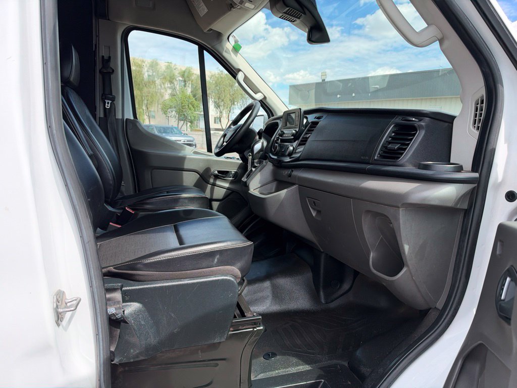 2023 Ford Transit-250
