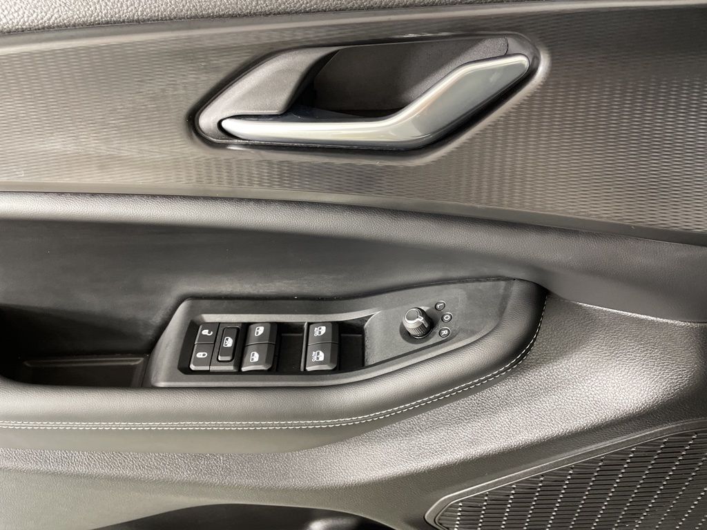 2025 Jeep Grand Cherokee Laredo - Photo 19