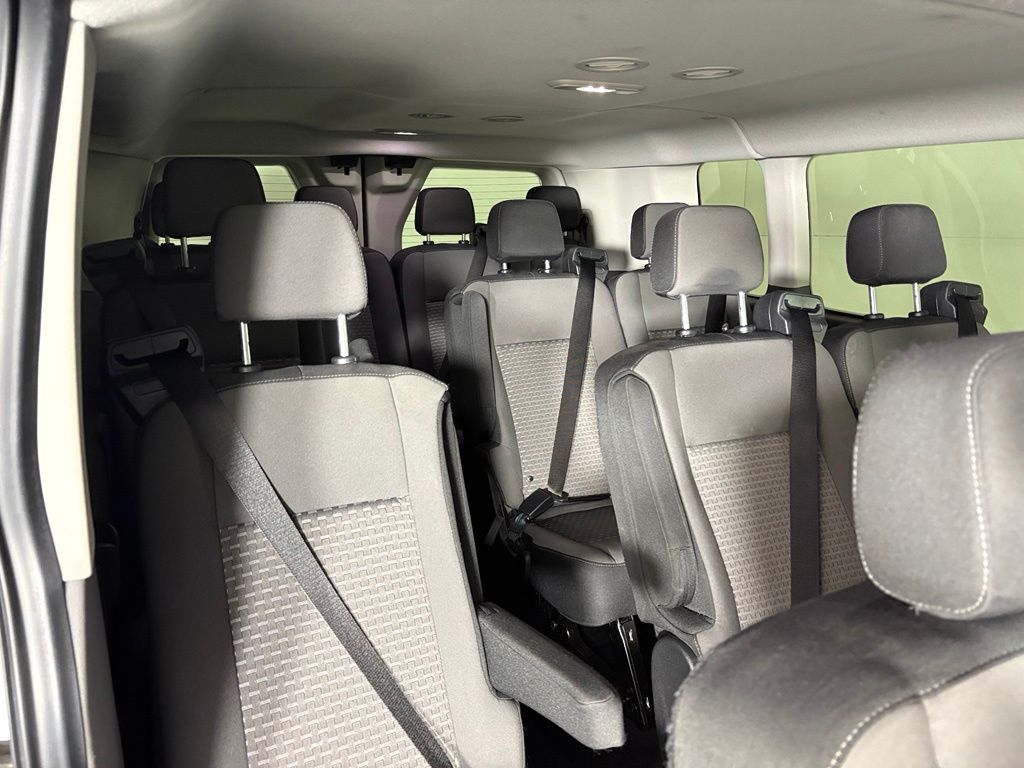 2023 Ford TRANSIT-350