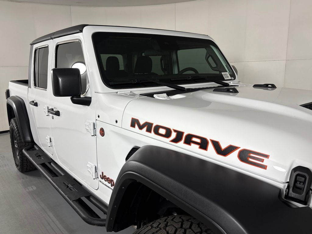 2025 Jeep GLADIATOR