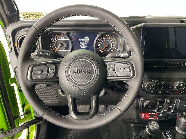 2025 Jeep GLADIATOR