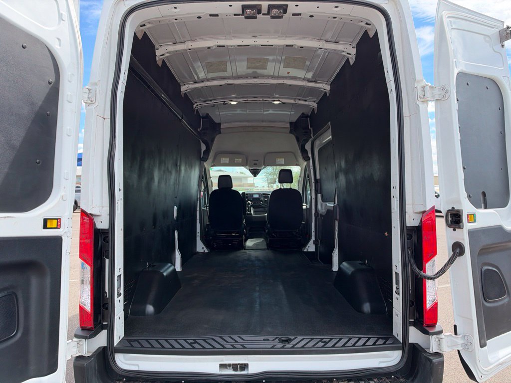 2023 Ford Transit-250