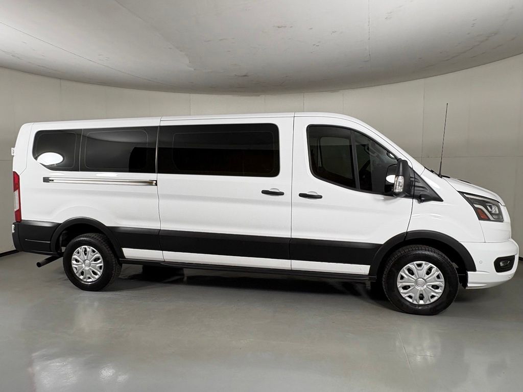 2023 Ford TRANSIT-350