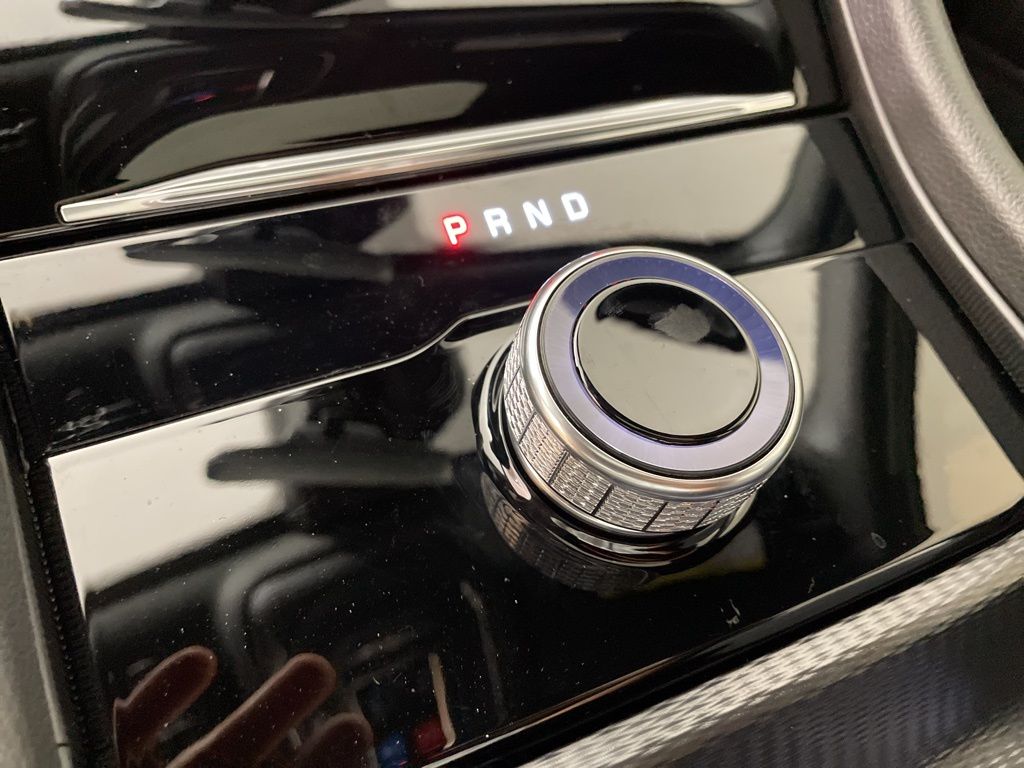 2025 Jeep Grand Cherokee Laredo - Photo 33