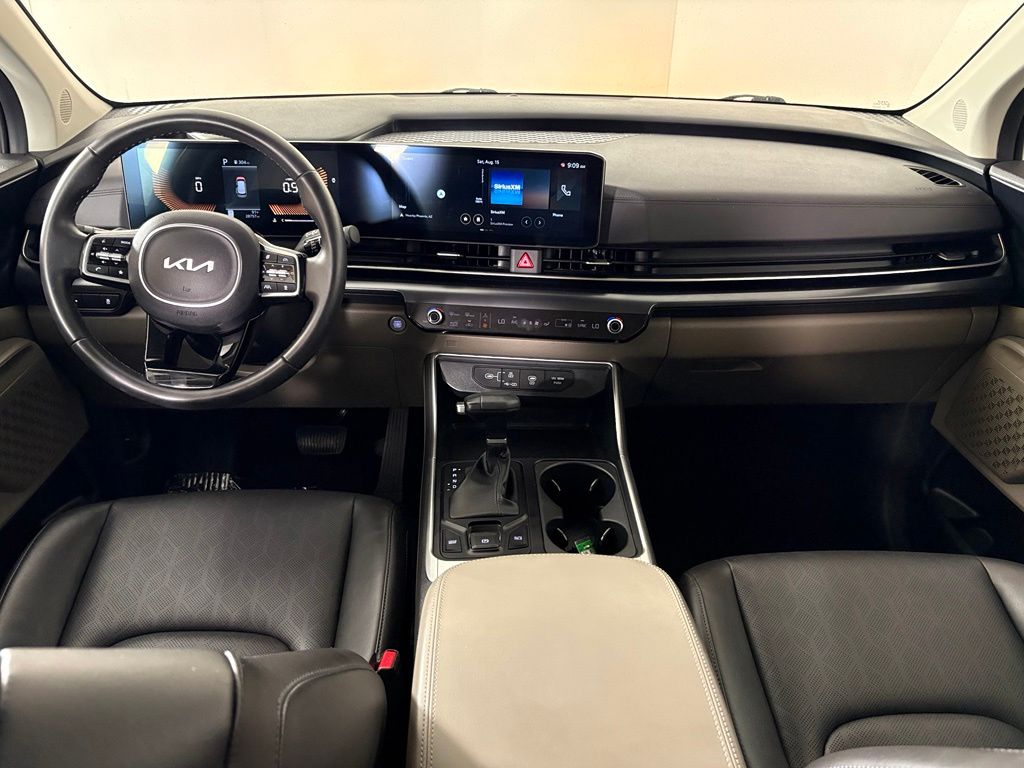 2025 Kia CARNIVAL