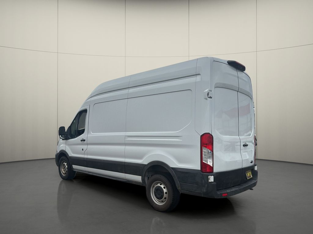 2023 Ford TRANSIT-250