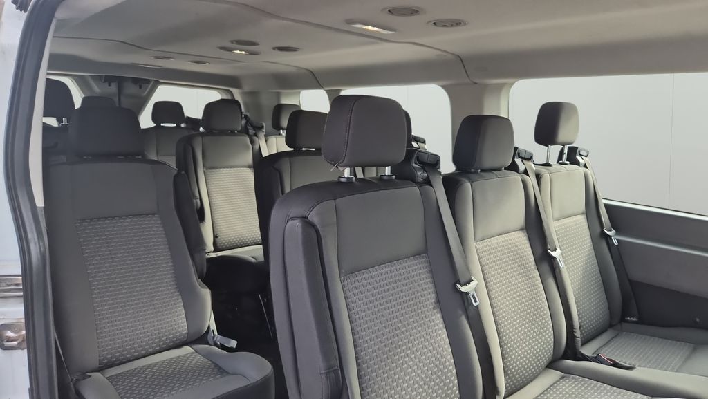 2023 Ford TRANSIT-350