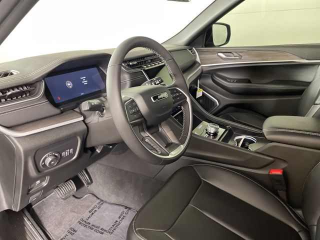 2025 Jeep Grand Cherokee L Limited - Photo 22